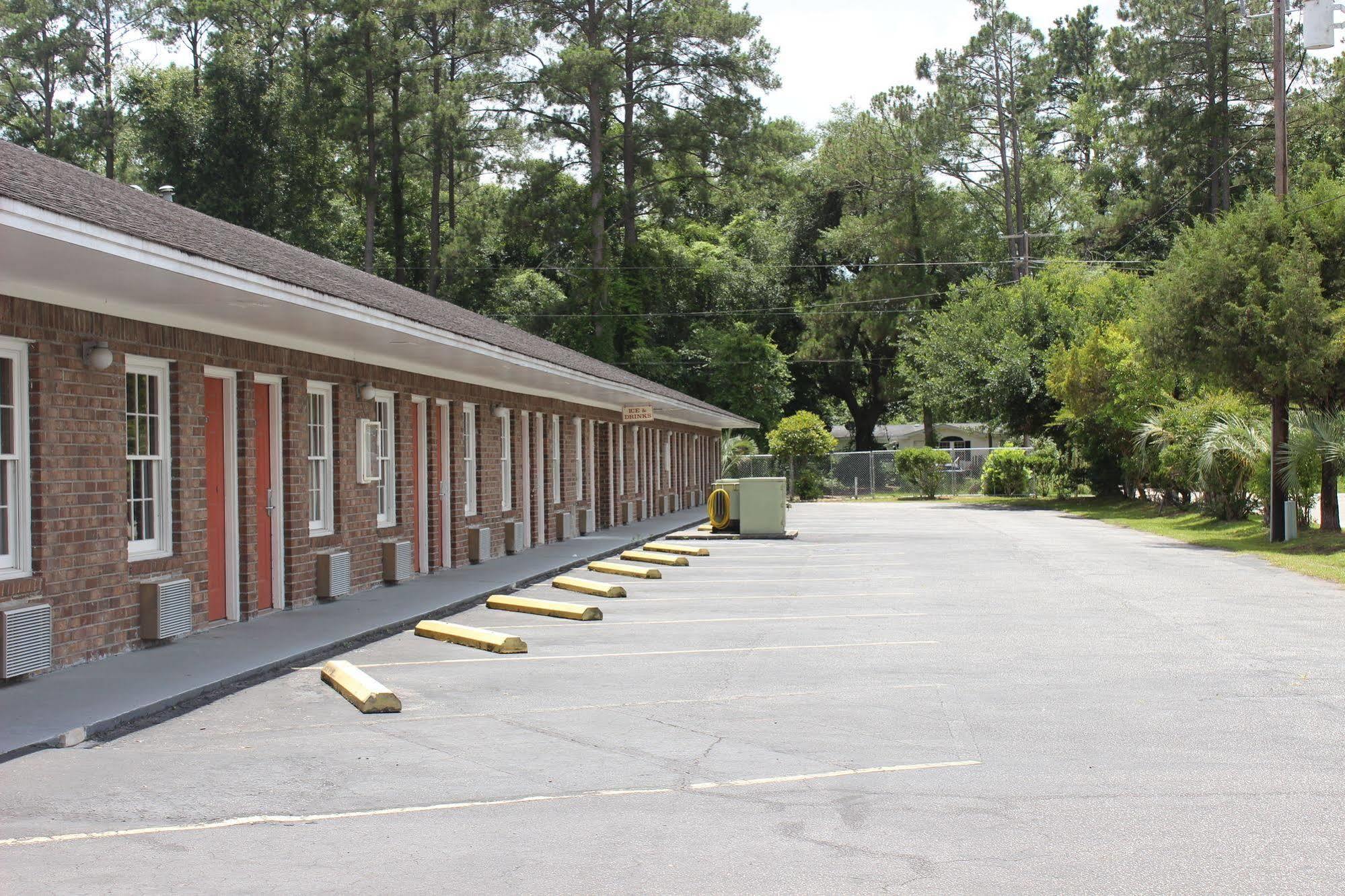 Carolina Lodge Walterboro Exterior foto