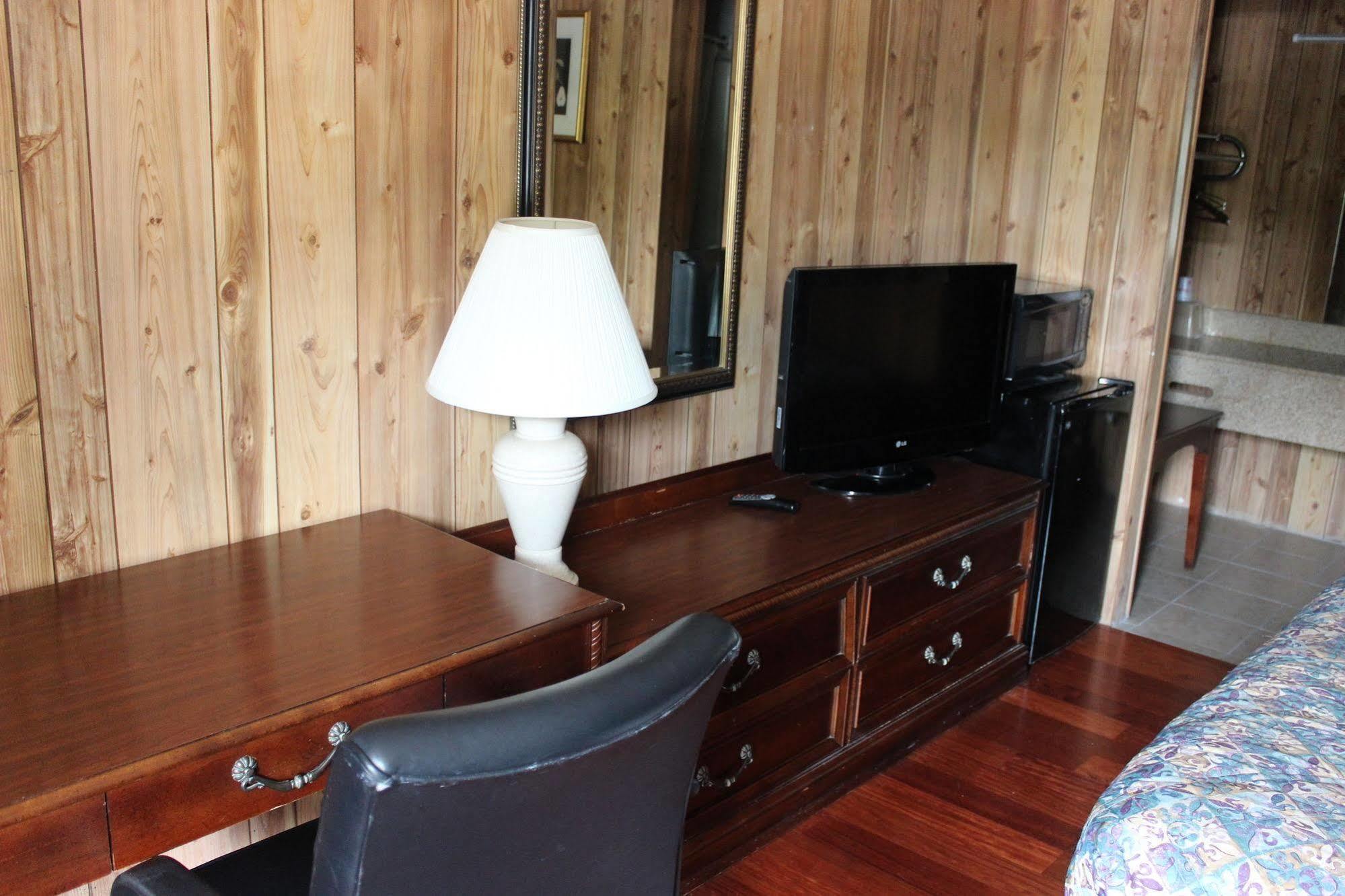Carolina Lodge Walterboro Exterior foto